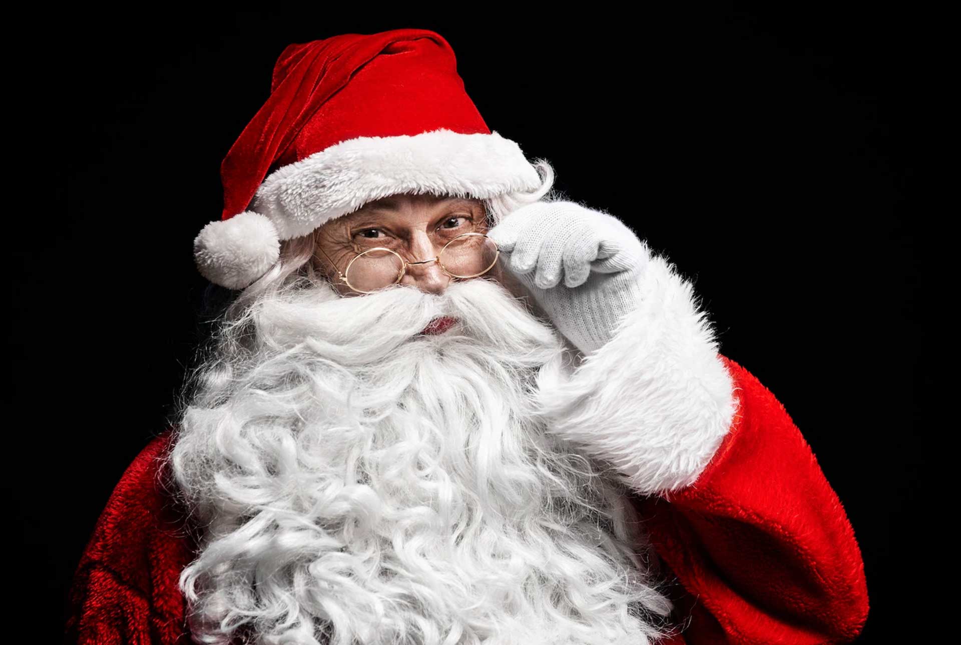 retrato de papai noel alegre com oculos 329181 6625